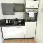 Contactless Self-Check-In - Stayhere Central City Studio 5